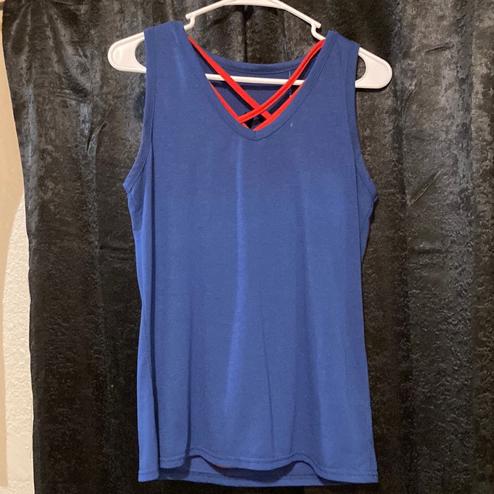 Tank top with a red bottom tank